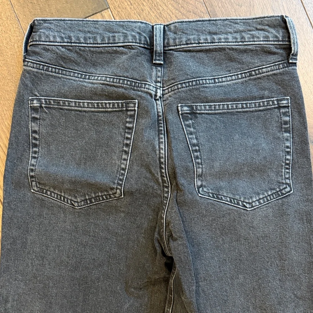 Gap Denim High Rise Straight Classic Black Denim Jeans Size 4/27 C12-015